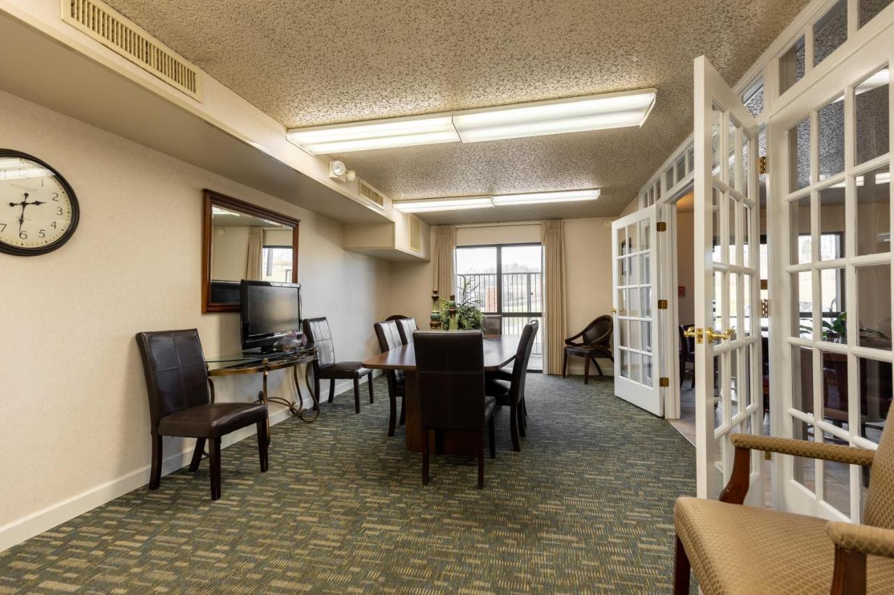 Days Inn by Wyndham Kuttawa/Eddyville Bagian luar foto
