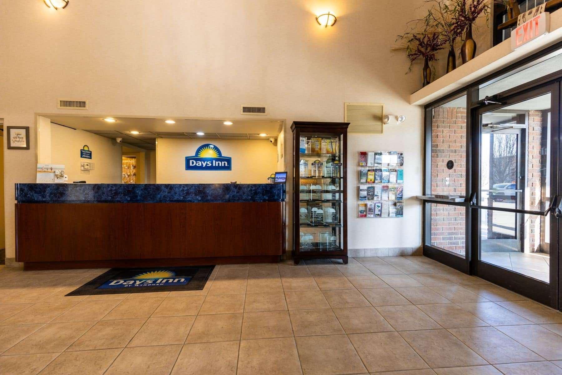 Days Inn by Wyndham Kuttawa/Eddyville Bagian luar foto