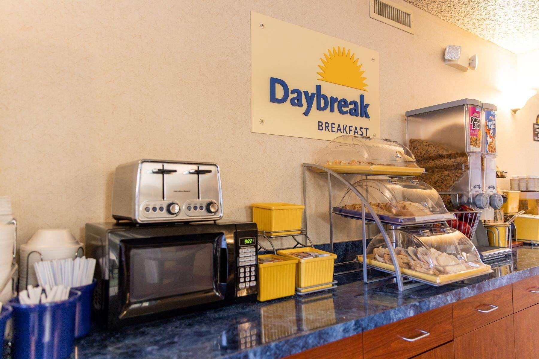 Days Inn by Wyndham Kuttawa/Eddyville Bagian luar foto