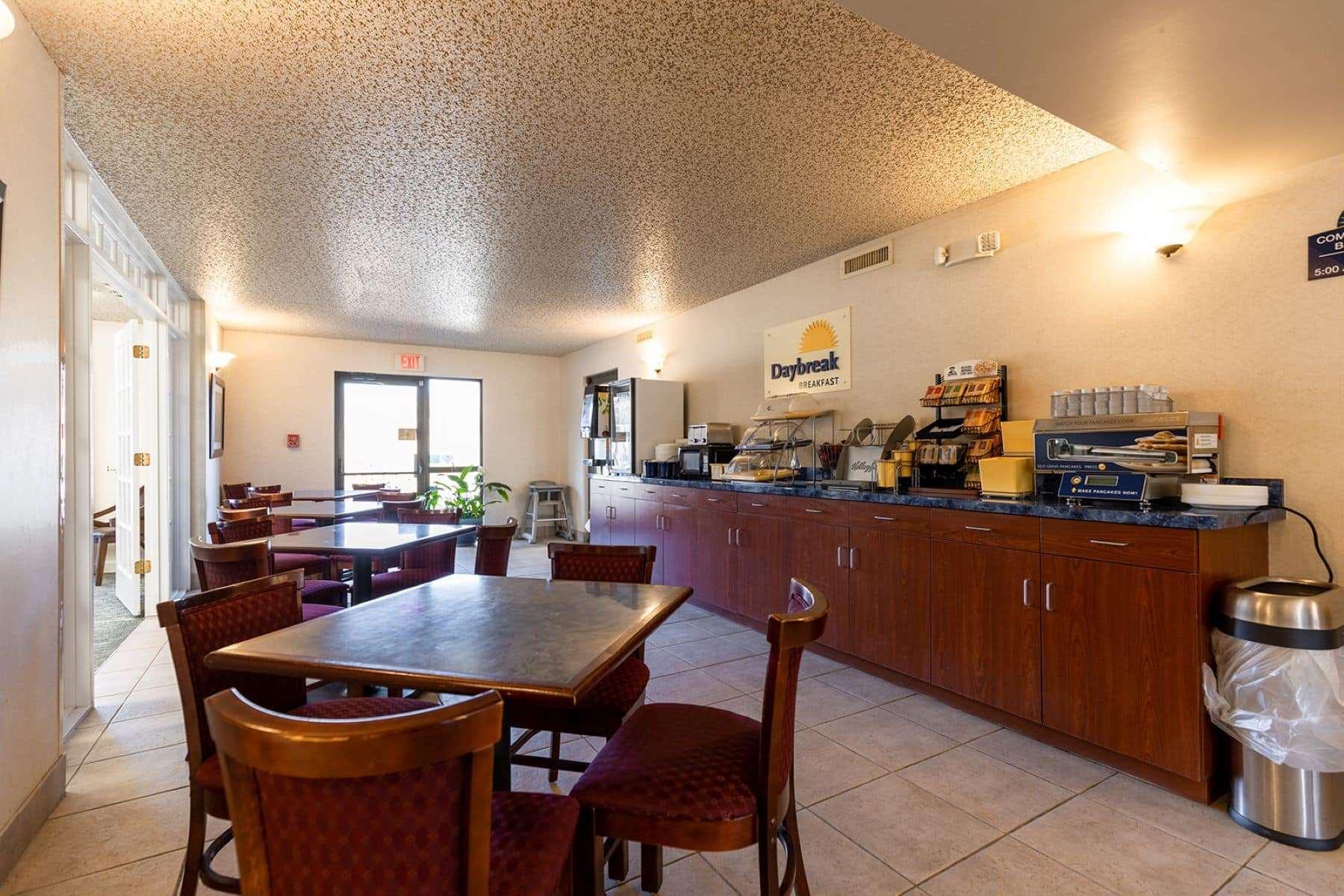 Days Inn by Wyndham Kuttawa/Eddyville Bagian luar foto
