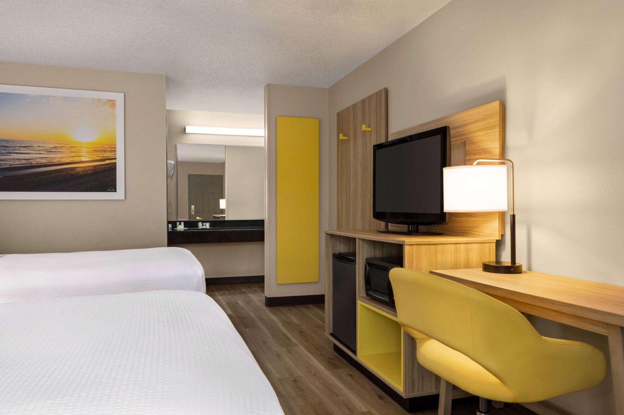 Days Inn by Wyndham Kuttawa/Eddyville Bagian luar foto
